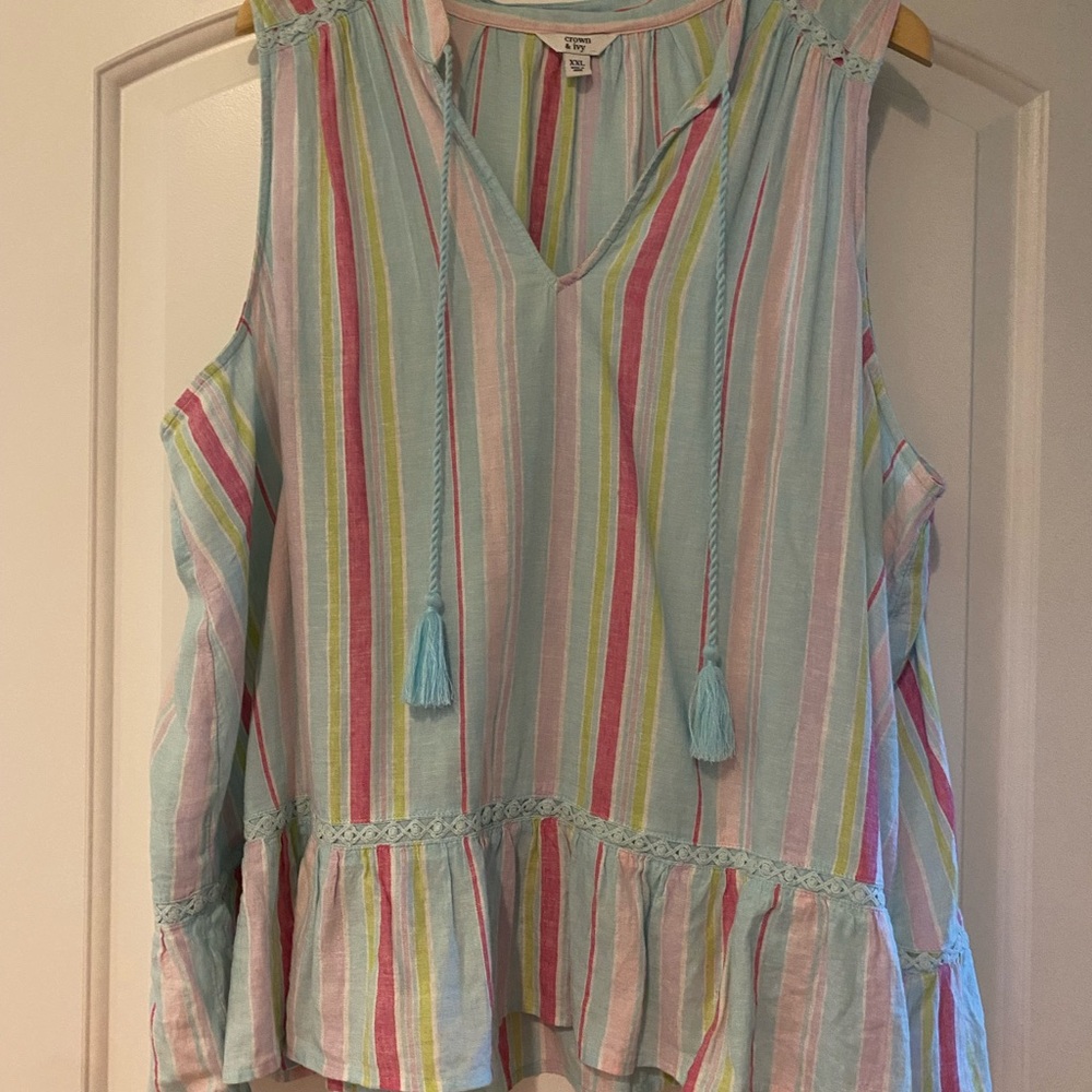 Crown & Ivy Blue and Pink Sleeveless Peplum Blouse